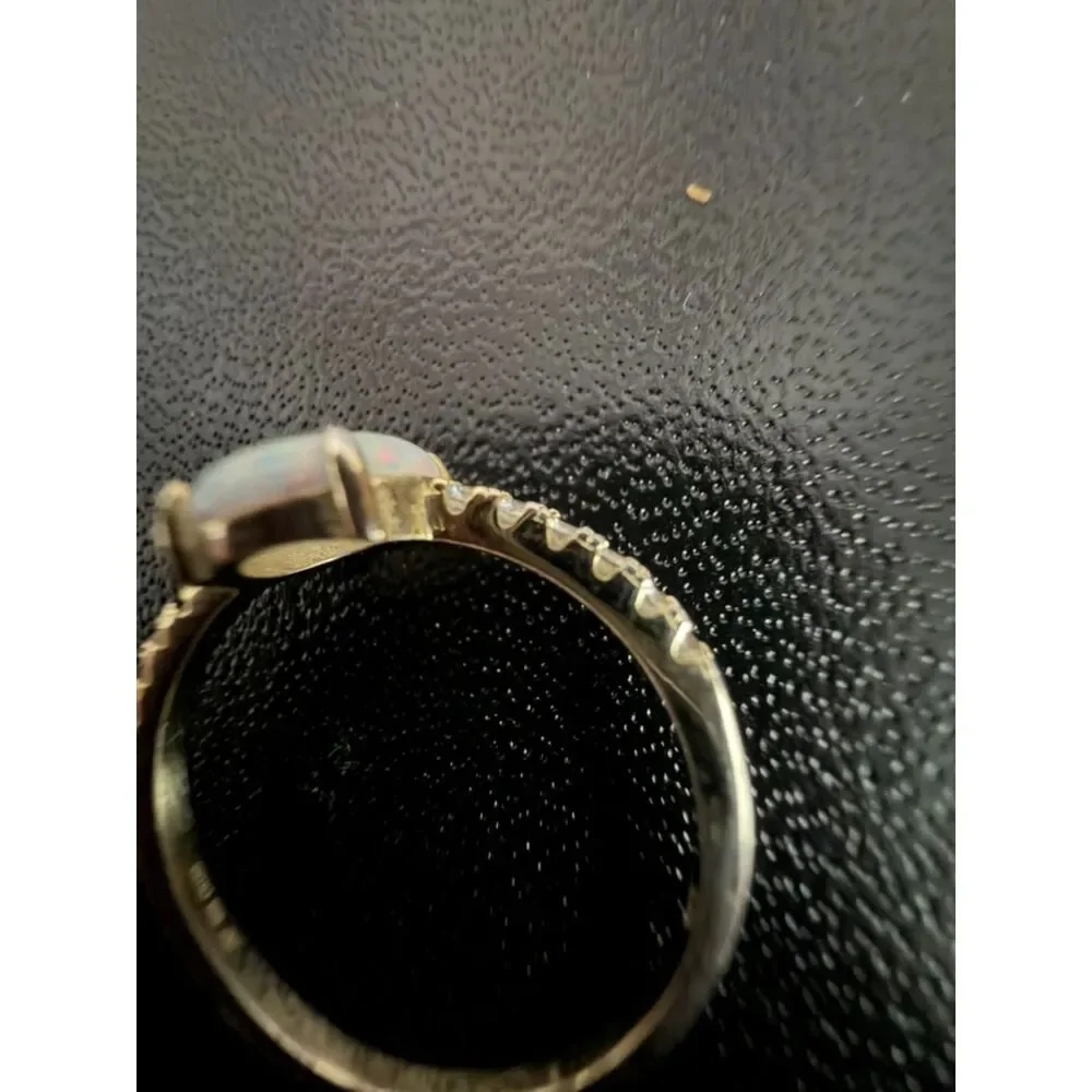 .925 opal and rhinestone ring size 8.5